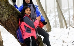 日韩无人区码卡二卡1卡2卡网站